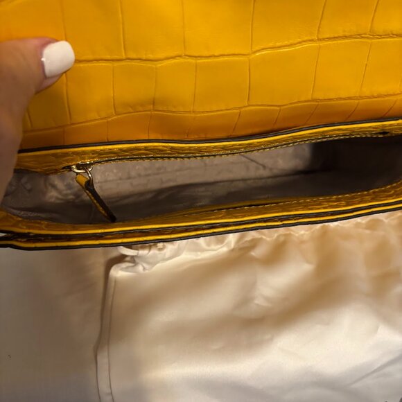 Rare Michael Kors Yellow Leather Handbag with matching wallet and a dust bag - Picture 12 of 16